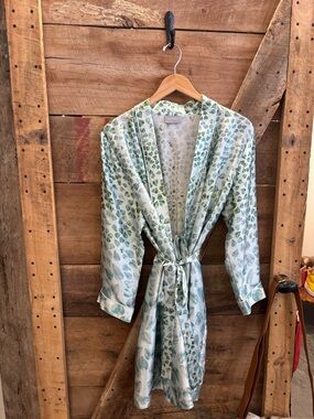 NWOT Silk Robe
